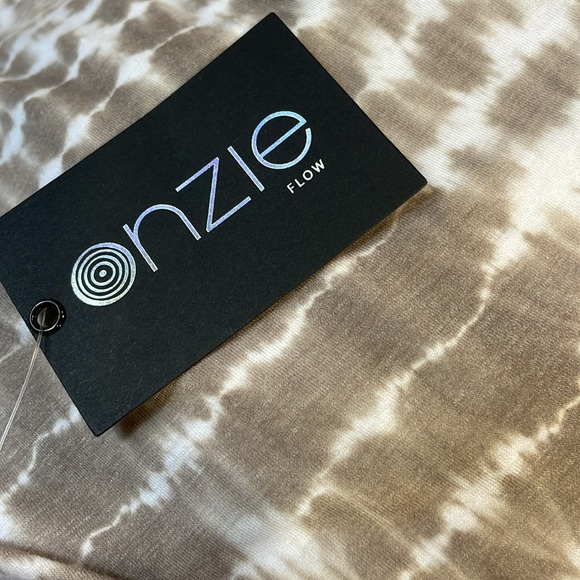 Onzie Cream and Camel Print Athleisure Outfit - Picture 5 of 6